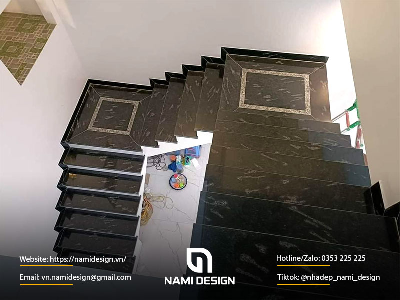 Chieu-nghi-cau-thang-va-chieu-toi-thuong-hay-bi-nham-lan