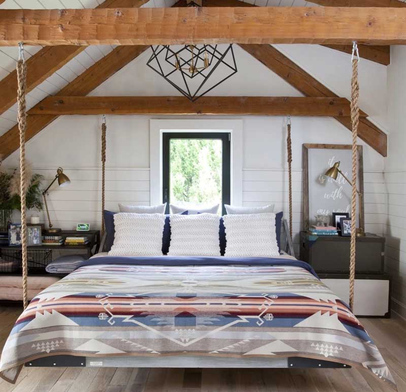 Mẫu 1 : Thiết kế giường ngủ treo độc đáo tạo điểm nhấn cho ngôi nhà